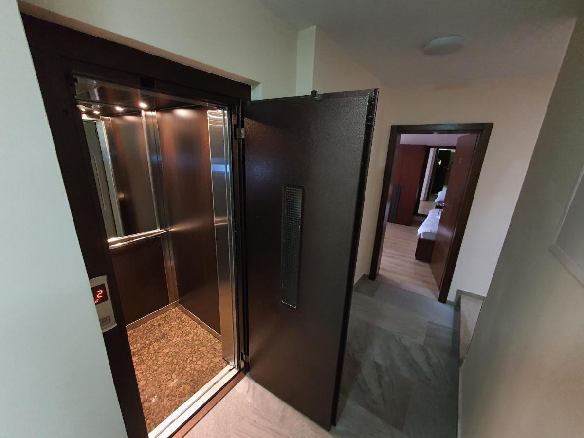 Hotel Oferta Prizren Exterior foto