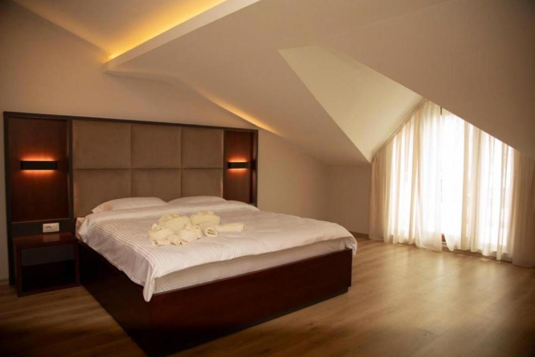 Hotel Oferta Prizren Exterior foto
